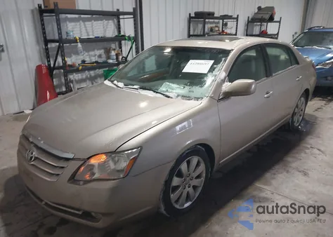 2005 Toyota Avalon Xls z USA, uszkodzony, nr VIN 4T1BK36B35U061044